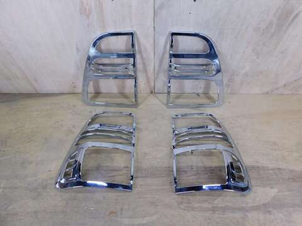 комплект накладок на стопы Toyota Land Cruiser UZJ100 105