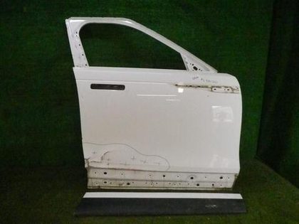 Дверь передняя правая Range Rover Velar (2017-н.в.)