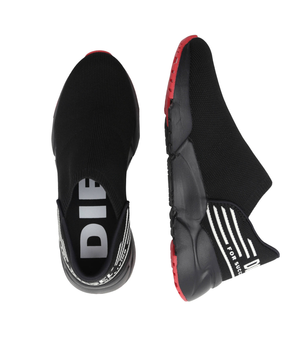 Кроссовки Diesel - черный(BC0539 P3406)