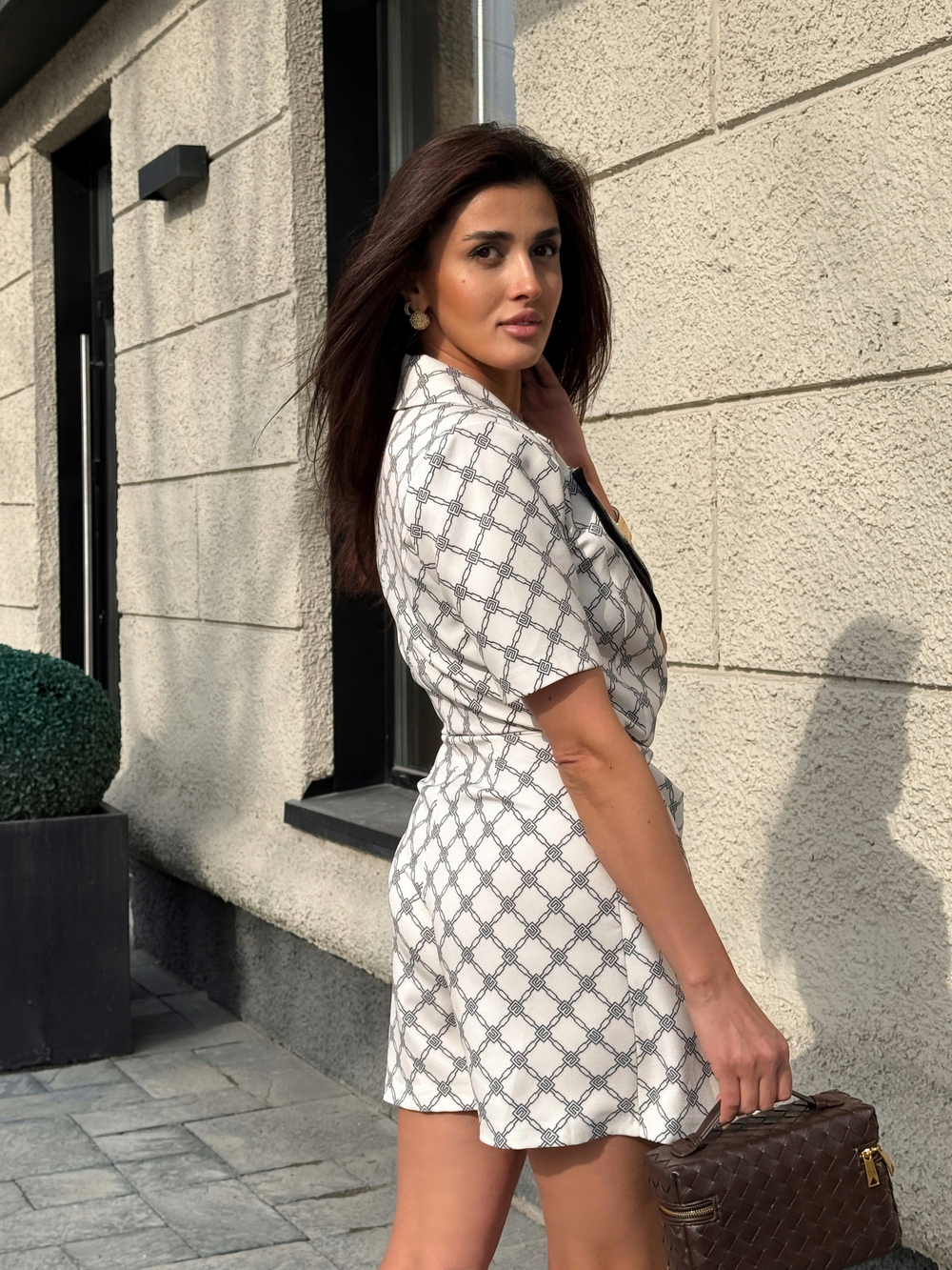 Комбинезон из вискозы с запахом