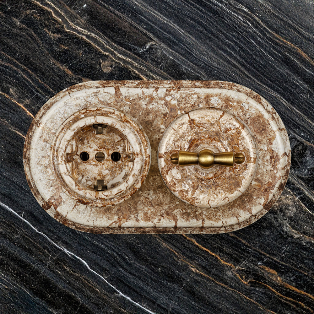 Розетка с З.К., керамика, цвет мрамор B1-101-09