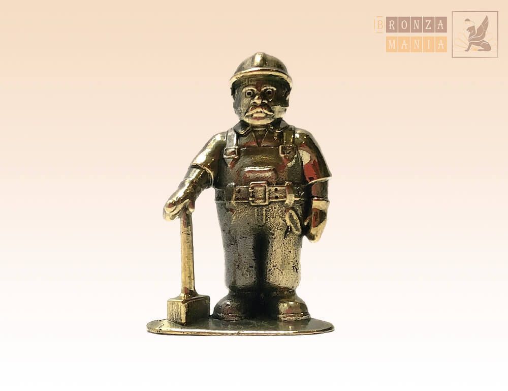 фигурка Строитель