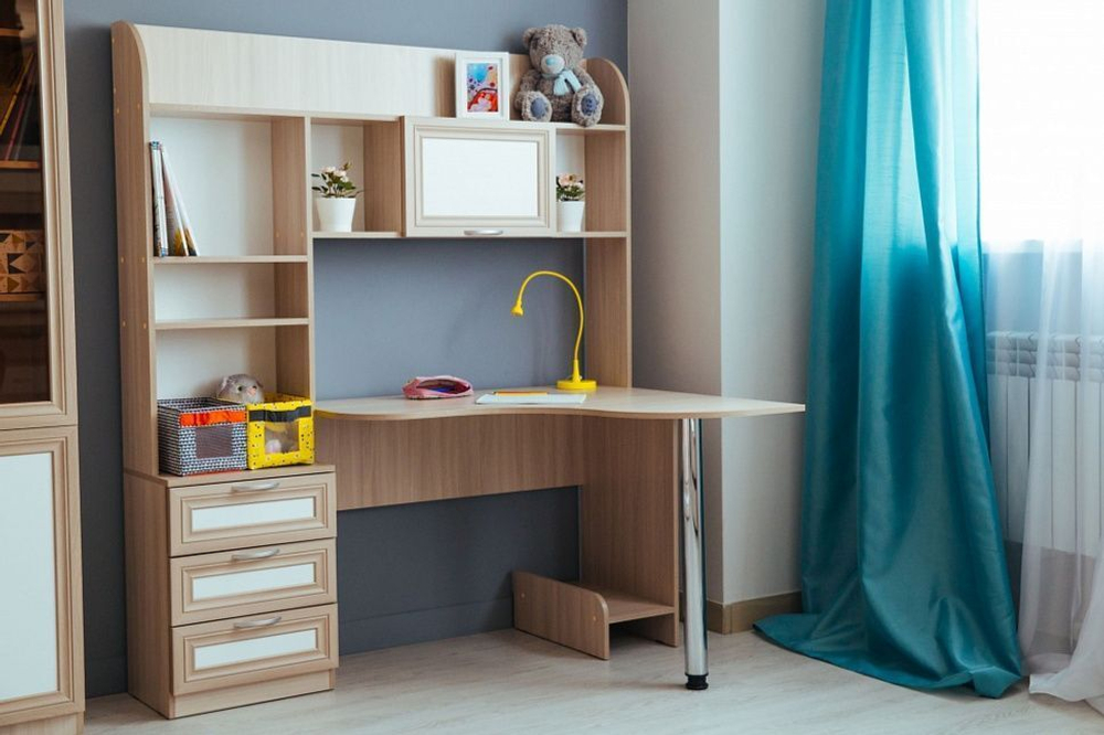 Стол компьютерный левый OSTIN №20 (Ясень Шимо светлый/Белый)