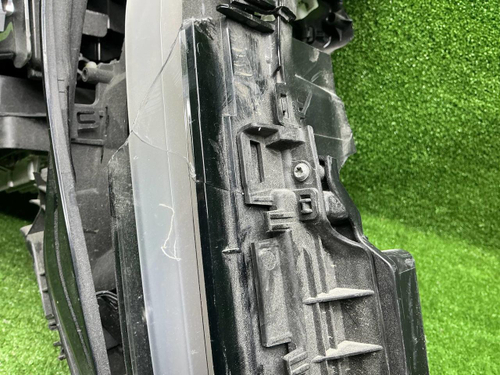 Битая Фара левая Geely Atlas 2 (2023-н.в.) LED