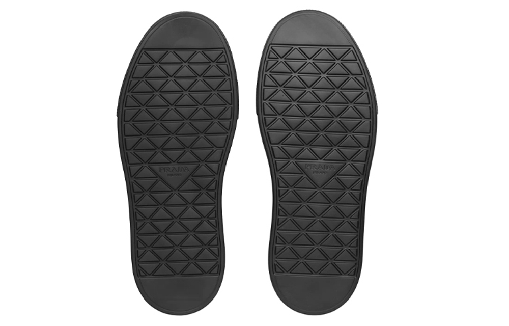 Кроссовки PRADA Macro Re-Nylon, 2EG376_3LF5_F0632