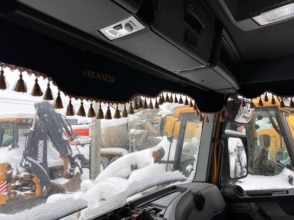 Renault K 8x4 Самосвал K 8x4 (Дизельный, 12,8 л, 449 л.с., АТ)