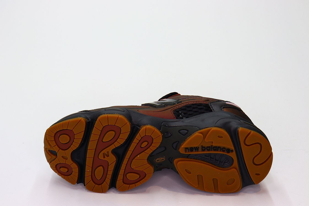 Кроссовки нат. Кожа (36-41)р. / шт. NB1000J/364