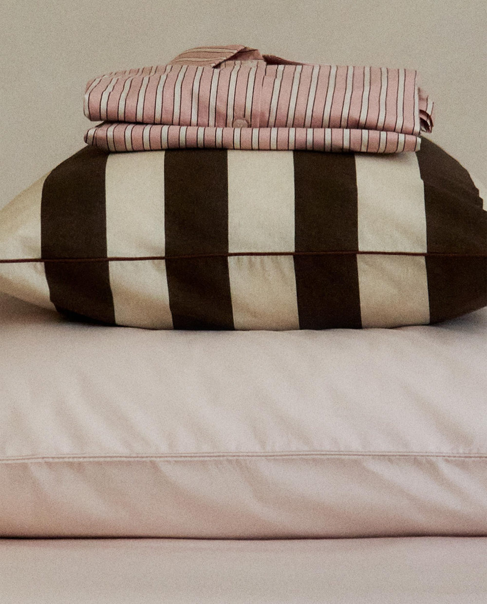 Наволочка Zara Home перкаль, хлопок 100%, однотонный, 0132/091