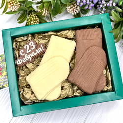 Шоколадный подарок "23 февраля: мужские носки"