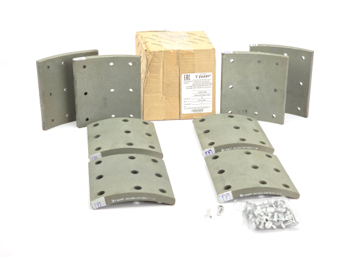 Рем. комплект тормозных накладок а/м КАМАЗ-6520, 6560 ЕВРО после 06.2013 г. (материал ТИИР-469, повышенный ресурс и термостойкость ОРИГИНАЛ/ Сверл./расточен./с заклёпками/ширина 180мм., 9 отв./ к-т 8 шт. короткие, 6580-3501105-51/ доп. арт.: 6520-3501105-К, 6520-3501105-51, RU 372 HD) АО ТИИР г. Ярославль