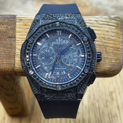 Часы Hublot