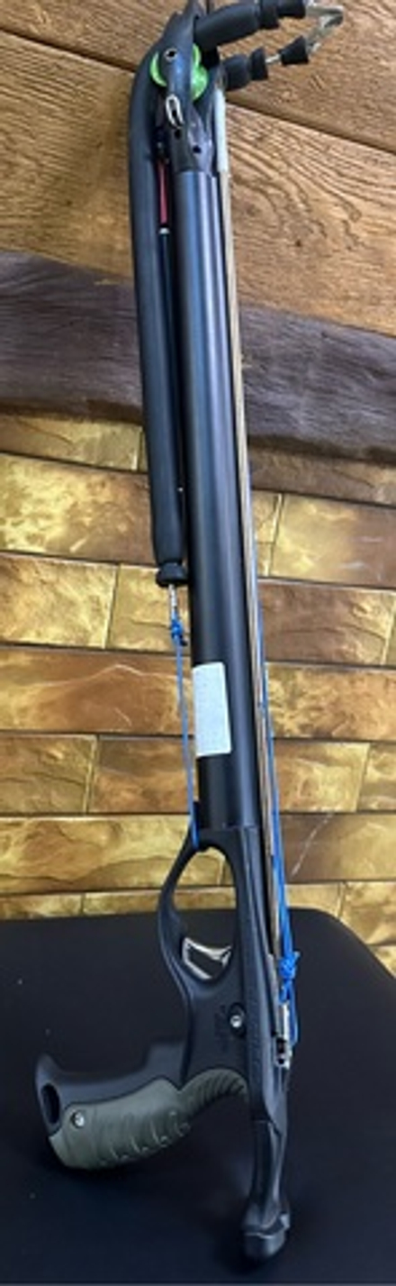 Роликовый арбалет для подводной охоты