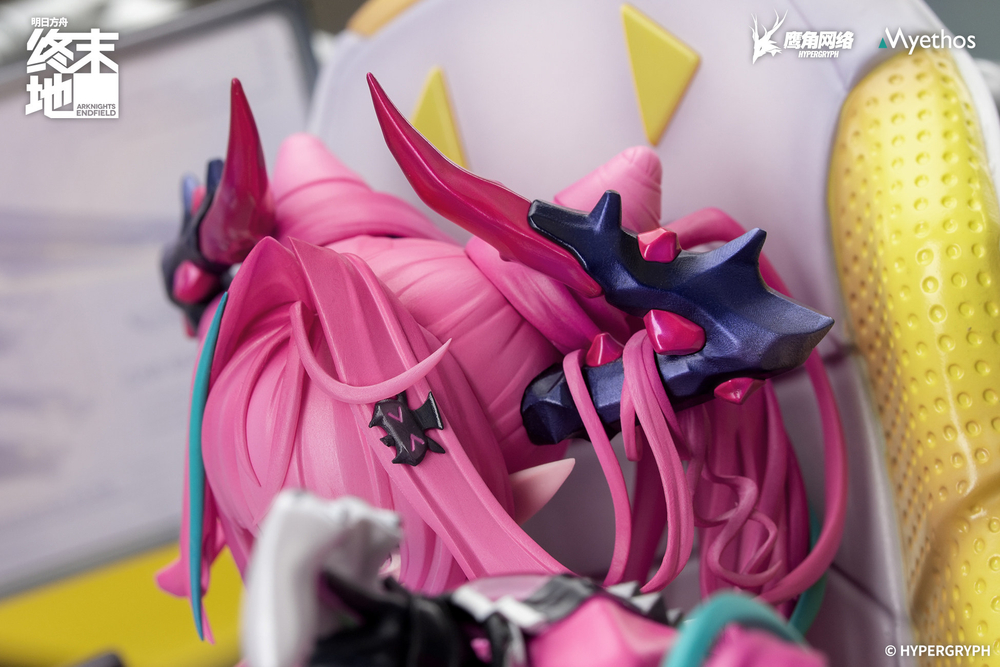 Ивонна / Yvonne