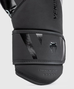 Перчатки боксерские Venum Challenger 4.0 Black/Black