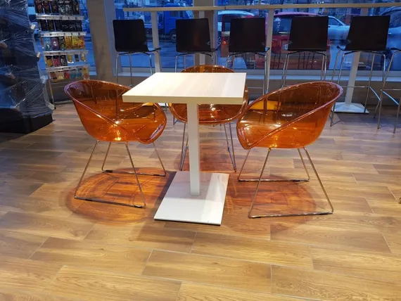 Стул Gliss прозрачный янтарный