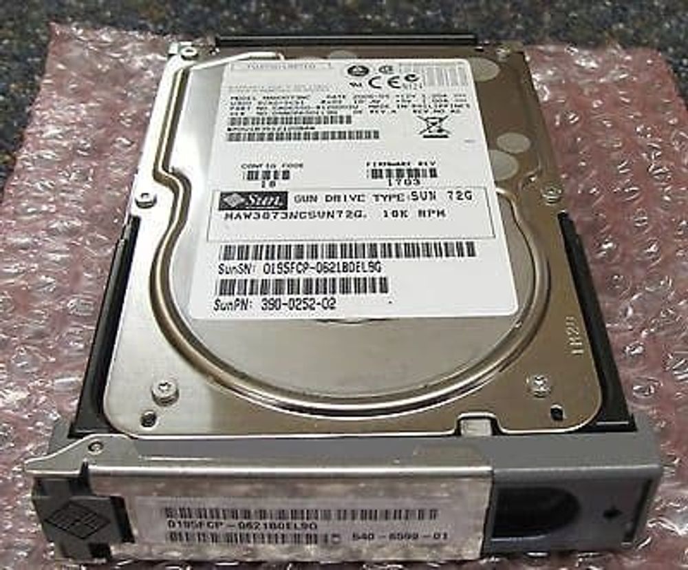 Жесткий диск Sun Microsystems 72GB 10K Ultra320 SCSI 390-0252-02