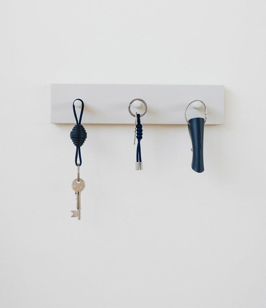 Campbell Cole Simple Key Wrap Navy — ключница из кожи