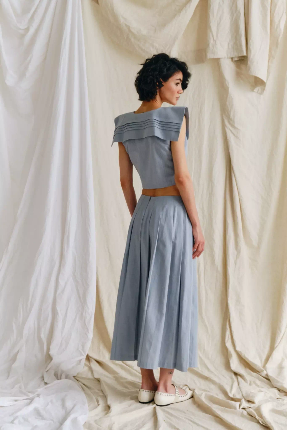 Укороченный топ