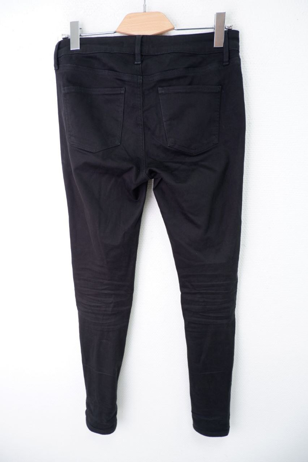 Джинсы Uniqlo зауженные 48-50 размер