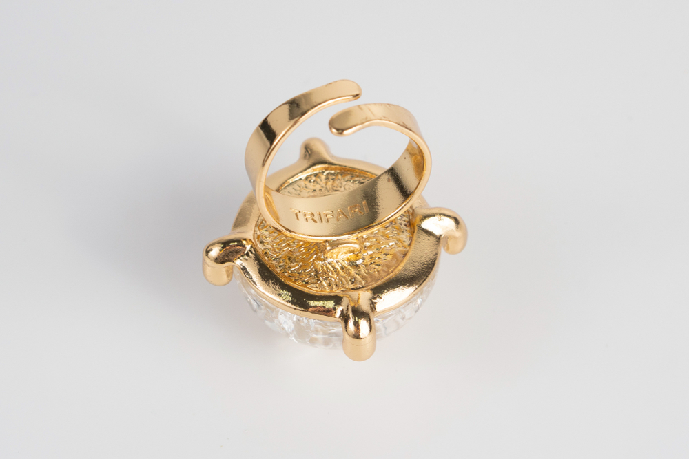 Винтажное кольцо Trifari с эффектом «Колотый лед»