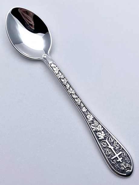 Ложка из серебра /Частичное чернение