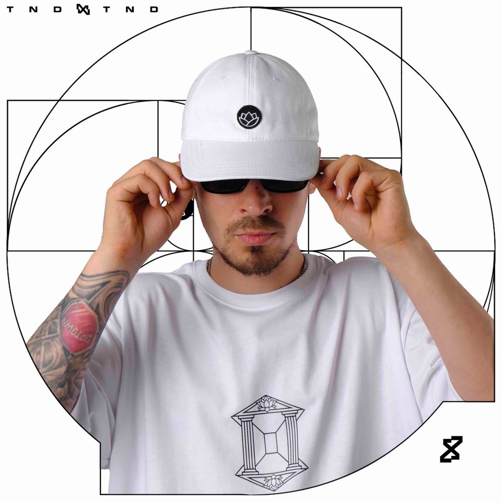 Кепка Тандем Тэндай Flower классическая белая