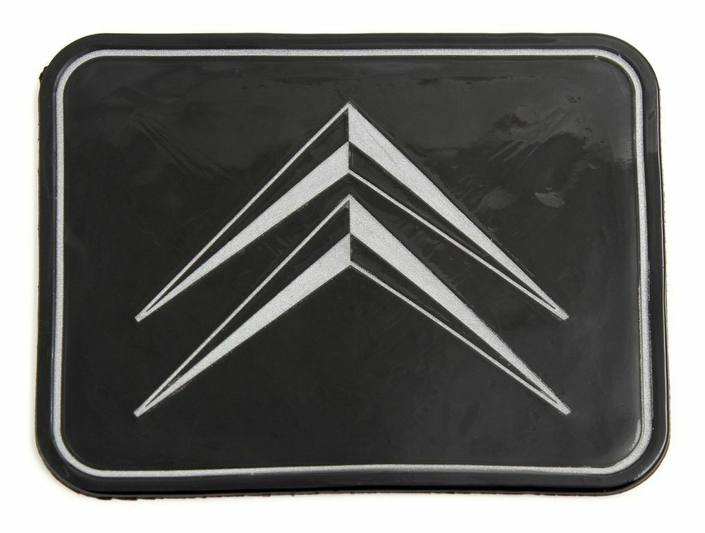 Коврик на панель BIG LOGO MAZDA 14*18см KING BIG LOGO