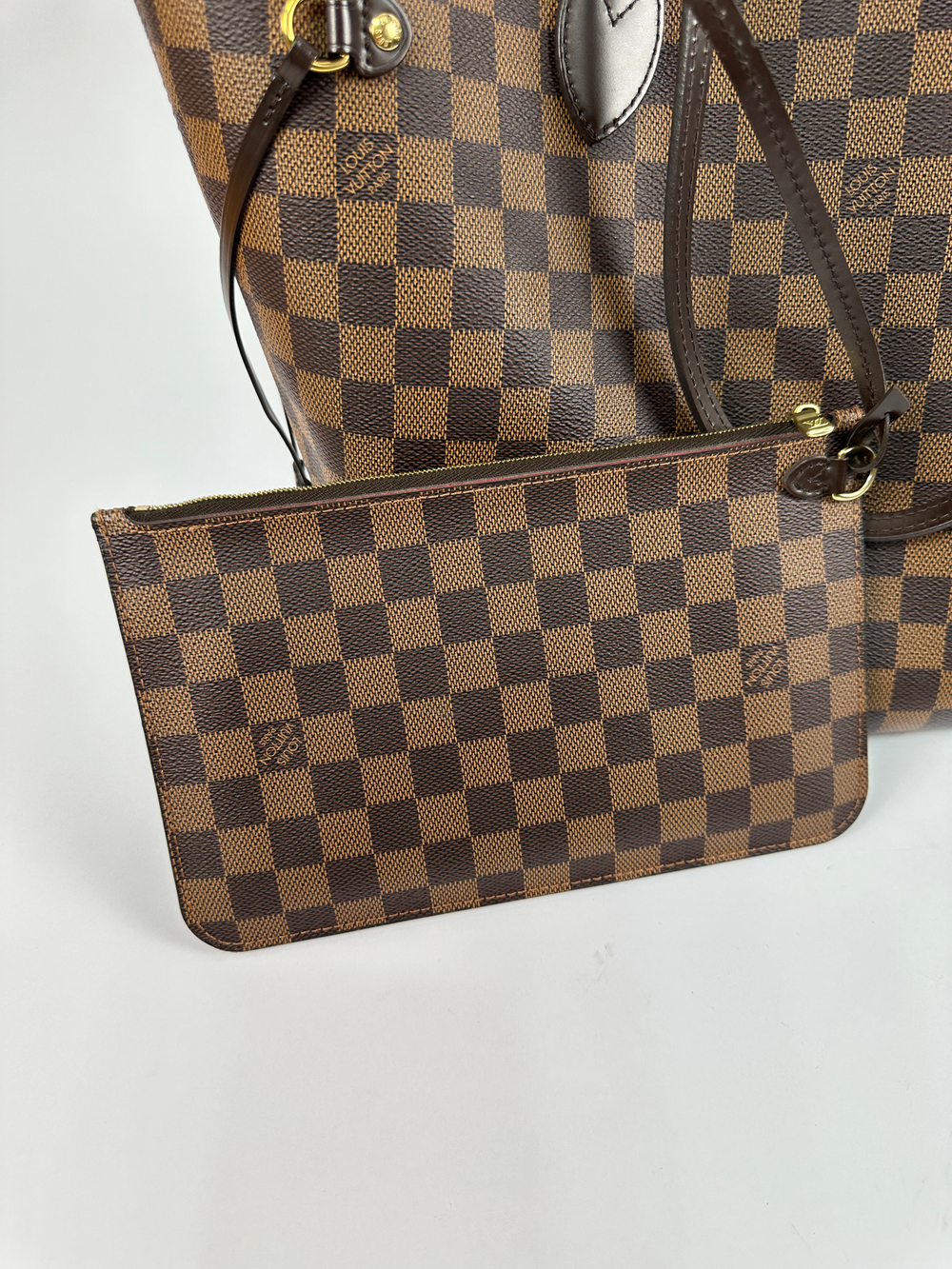 Сумка Louis Vuitton Neverfull MM