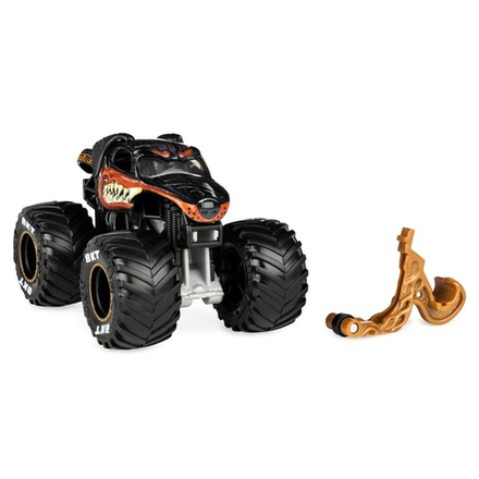 Spin Master Monster Jam - супервнедорожник Monster Mutt Rottweiler в масштабе 1:64 + перекладина на колесиках 20130586 / артикул   58701 6044941 20130586  / GTIN 778988553480