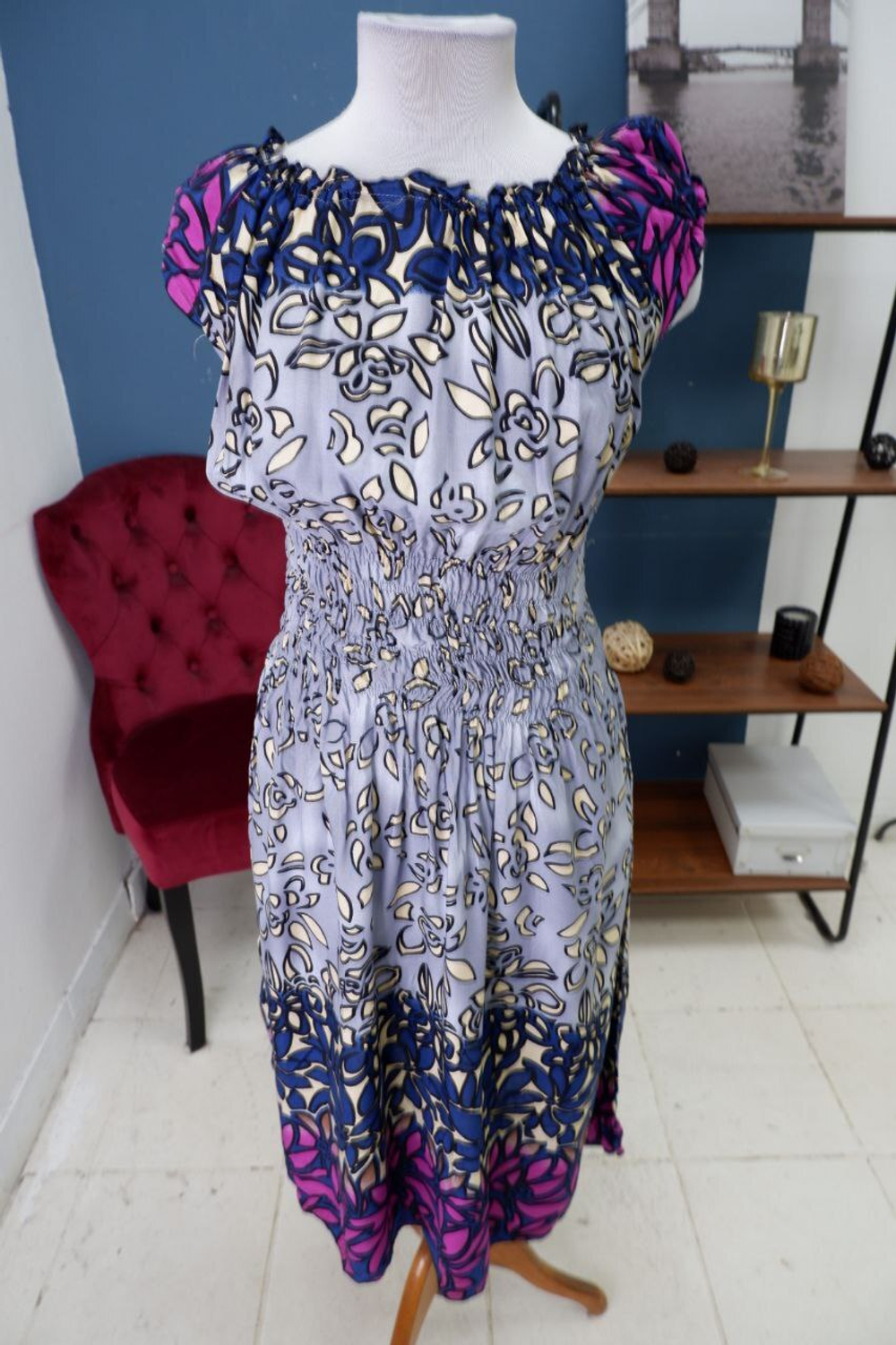 Платье забавное 46 размер, новое