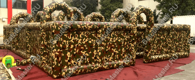 Коммерческий надувной батут "Лабиринт милитари" 12*8*2,5 м