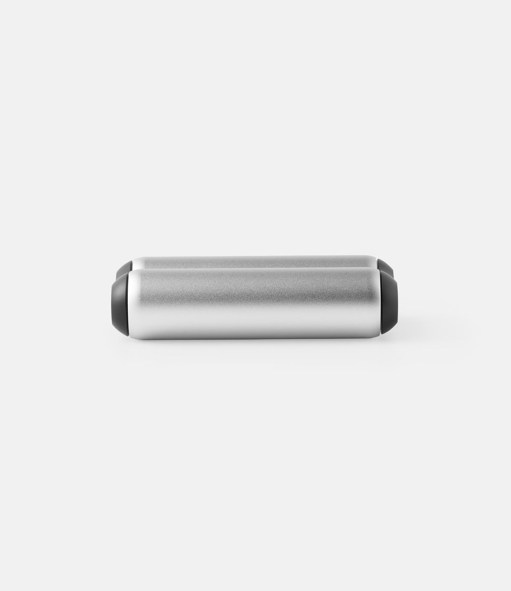 ONO Roller Aluminum Grey — роликовый массажёр из алюминия