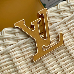 Louis Vuitton Capucines Mini