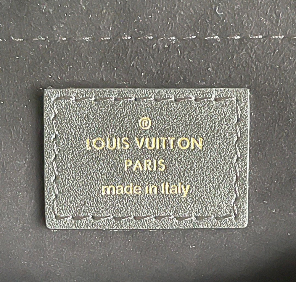 Louis Vuitton New Wave Chain Bag