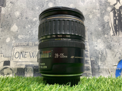 Canon EF 28-135mm 3.5-5.6 IS