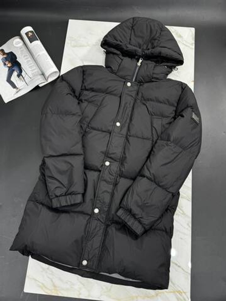 Пуховик Dolce&Gabbana