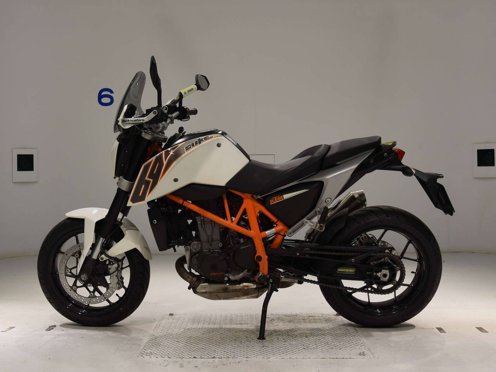 KTM 690 Duke