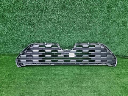 Решетка радиатора Toyota RAV4 5 XA50 (2018-н.в.)