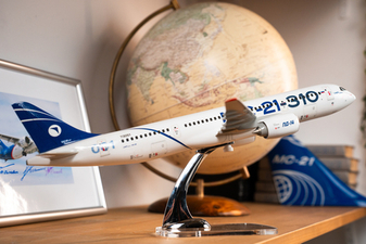 Авитекс — подарки с любовью к авиации. Видео-сравнение с моделями конкурентов.