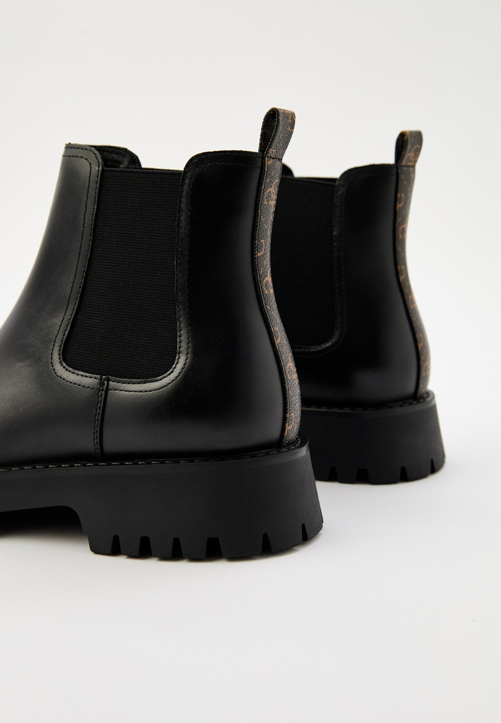 Челси мужские GUESS GOMEZ