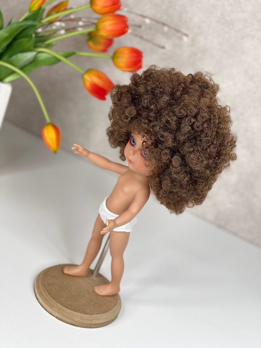 Кукла Nines виниловая 30см Dainty без одежды (2440W7)