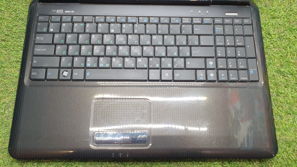 Ноутбук ASUS Celeron/2Gb/K50IJ [90nvka3191i1360c106y]/Windows 7