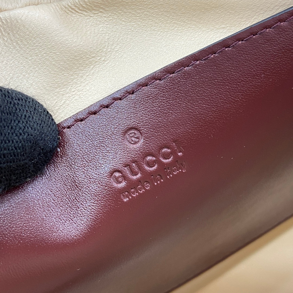 Gucci Marmont 24 cm