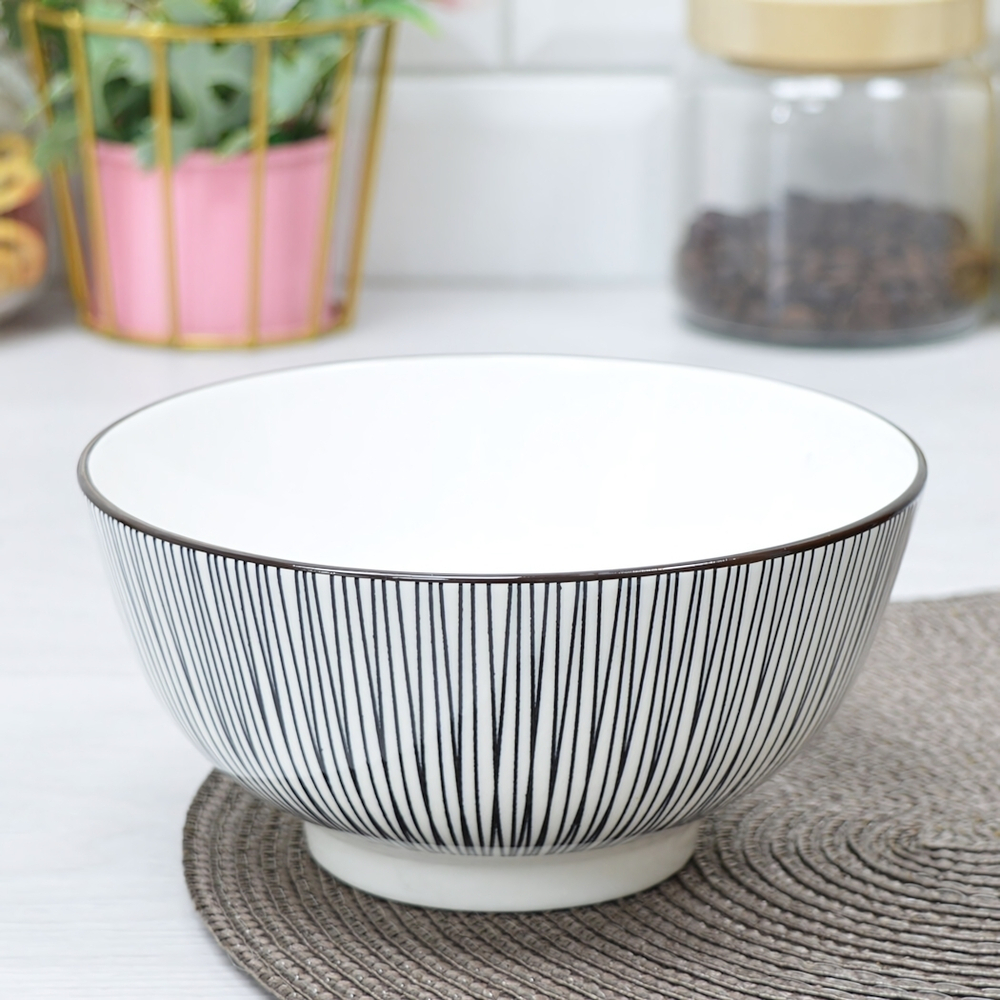 Бульонница 670мл 15см Line (черный)