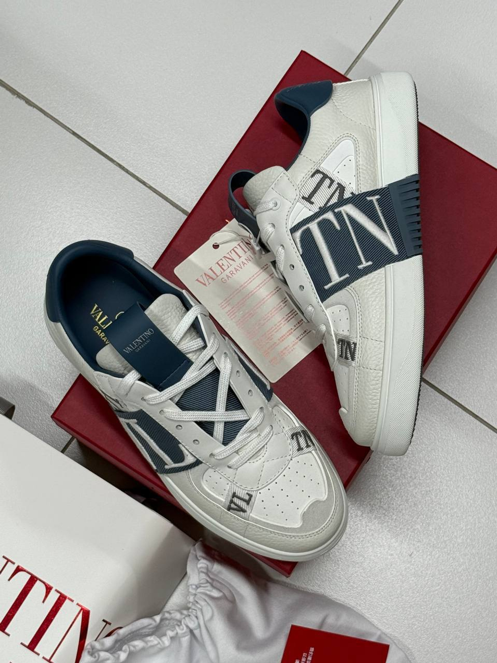 Кеды Valentino