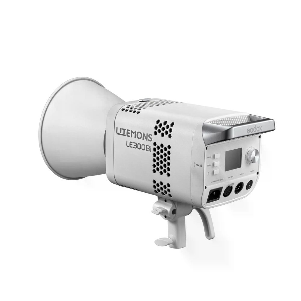 Осветитель светодиодный Godox LITEMONS LE300Bi