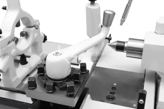 Токарный станок SGSK CA6250/2000