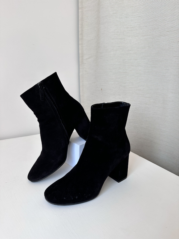 Замшевые ботильоны Balenciaga, 38