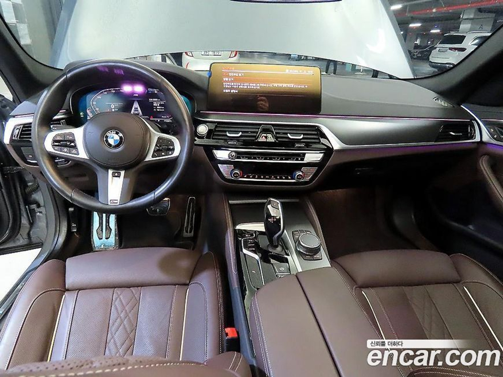 BMW 5 Series (G30) 523d M Sports (07.2023)