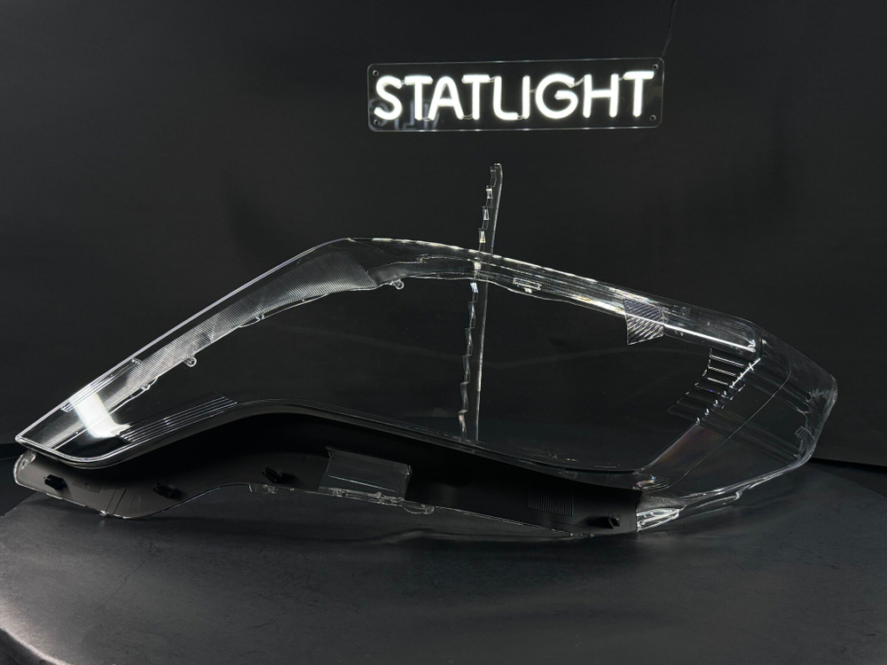 Левое стекло фары Toyota Prado 150 2013-2017